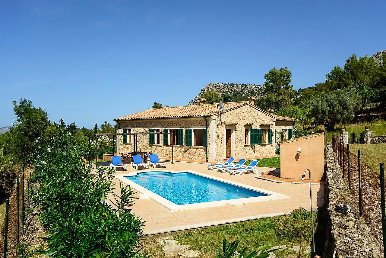 Bosch Villa Pollenca 0*,