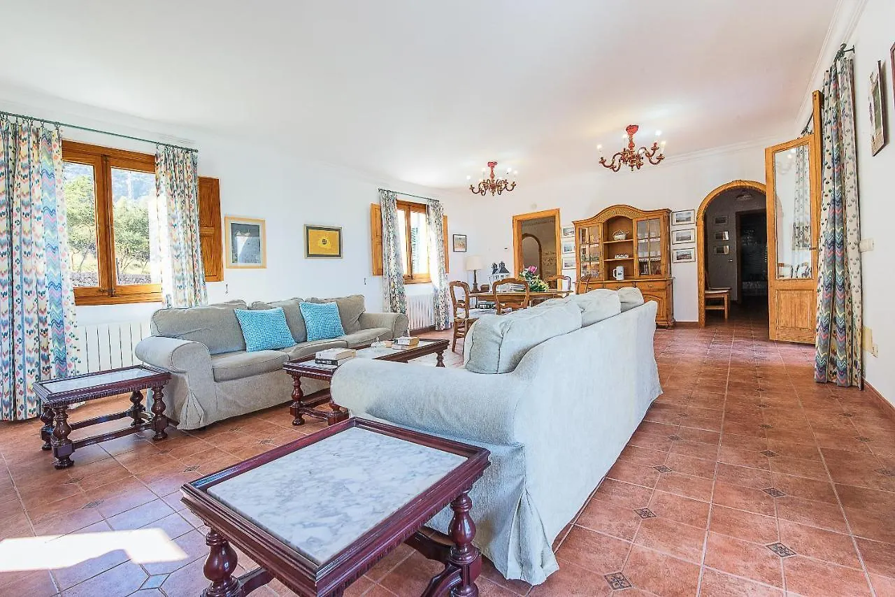 Bosch Villa Pollenca